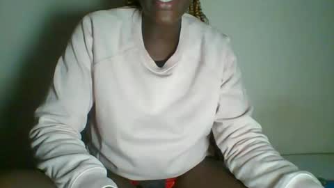 Snapshot of _clara01 chatting on 02/07/25, 08:22 clara online show from 02/07/25, 08:22