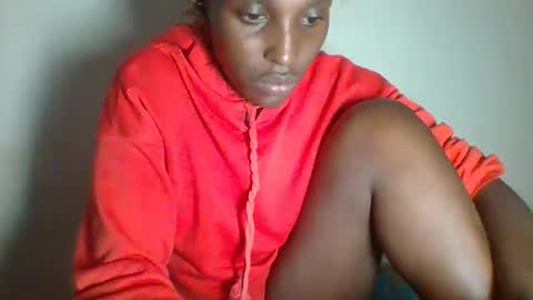 Snapshot of _clara01 chatting on 02/27/25, 08:50 clara online show from 02/27/25, 08:50