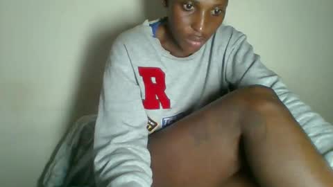 Snapshot of _clara01 chatting on 03/05/25, 05:50 clara online show from 03/05/25, 05:50