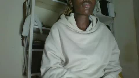 clara online show from 04/29/26, 06:50