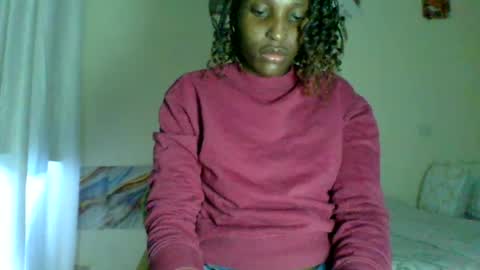 Snapshot of _clara01 chatting on 07/12/26, 08:27 clara online show from 07/12/26, 08:27