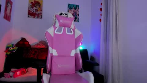 Snapshot of _cloe_1 chatting on 09/29/25, 04:39 Chloe online show from 09/29/25, 04:39