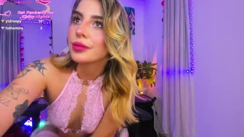 Snapshot of _cloe_1 chatting on 05/05/26, 03:58 Chloe online show from 05/05/26, 03:58