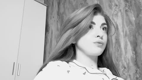 D online show from 02/01/25, 04:00