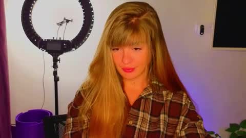 D online show from 12/14/25, 03:34