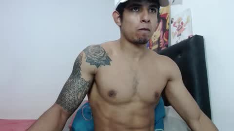 Snapshot of _crissgex_ chatting on 10/21/25, 03:18 crissgex online show from 10/21/25, 03:18