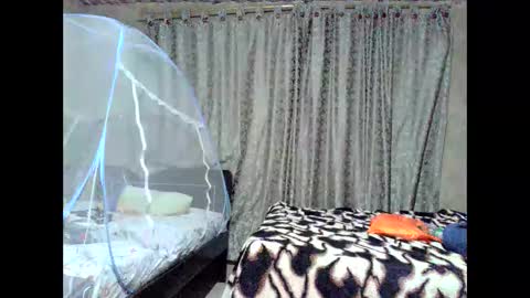 _cristal09 online show from 10/13/25, 03:28