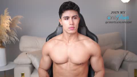 Snapshot of _cristianlopez chatting on 02/13/25, 11:58 50 OFF TODAY onlyfans cristianlopezbf online show from 02/13/25, 11:58
