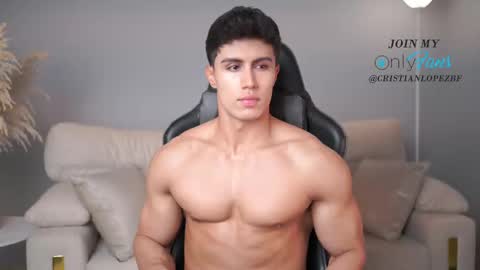 Snapshot of _cristianlopez chatting on 02/14/25, 11:42 50 OFF TODAY onlyfans cristianlopezbf online show from 02/14/25, 11:42