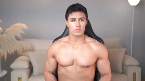 Snapshot of _cristianlopez chatting on 10/10/25, 09:14 50 OFF TODAY onlyfans cristianlopezbf online show from 10/10/25, 09:14
