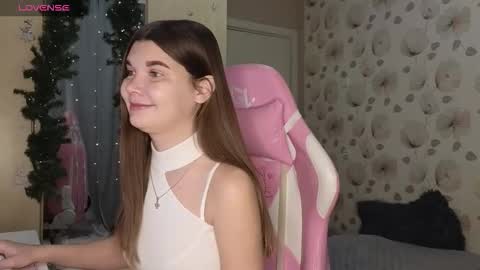 _cute_ice online show from 12/21/25, 05:36