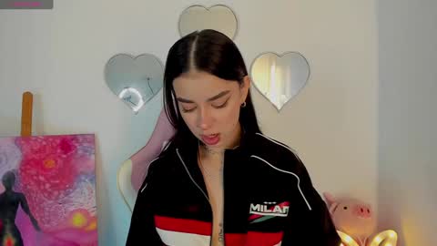 Snapshot of _cute_isabella_ chatting on 01/18/25, 02:03 _cute_isabella_ online show from 01/18/25, 02:03