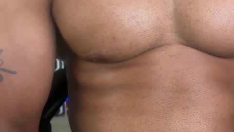 Snapshot of _da_d1ck_ chatting on 12/15/25, 07:18 Da d1ck online show from 12/15/25, 07:18