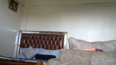 lily online show from 12/10/24, 01:00