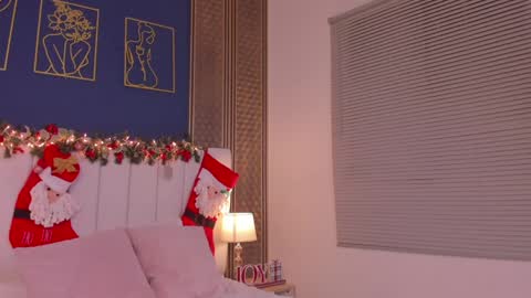 Dakota online show from 12/19/24, 02:35