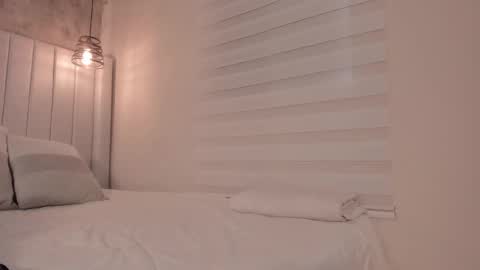 Dakota online show from 10/17/25, 05:37