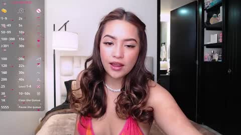 Snapshot of _dakota_j chatting on 04/01/26, 06:27 Your Dakota online show from 04/01/26, 06:27