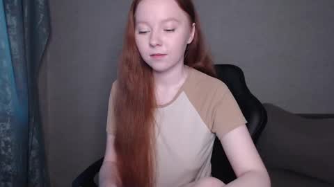 Snapshot of _damnbaby chatting on 01/04/25, 07:03 _damnbaby online show from 01/04/25, 07:03