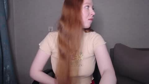 Snapshot of _damnbaby chatting on 11/24/25, 12:49 _damnbaby online show from 11/24/25, 12:49