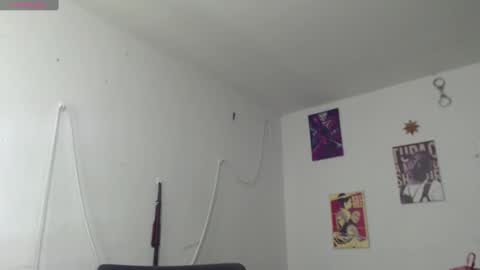 Snapshot of _delacruz911_ chatting on 01/28/25, 03:36 delacruz online show from 01/28/25, 03:36