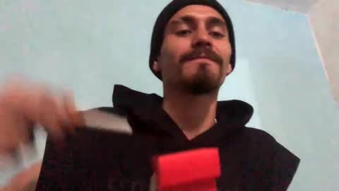 Snapshot of _delacruz911_ chatting on 02/01/25, 06:19 delacruz online show from 02/01/25, 06:19