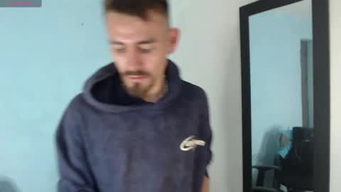 Snapshot of _delacruz911_ chatting on 02/02/25, 03:07 delacruz online show from 02/02/25, 03:07