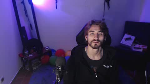 Snapshot of _delacruz911_ chatting on 09/28/25, 03:12 delacruz online show from 09/28/25, 03:12