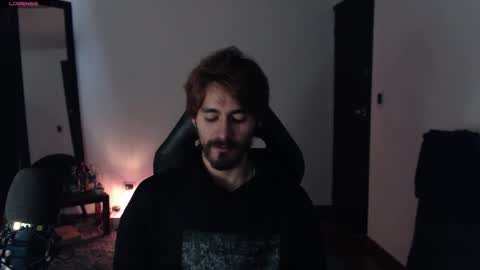 Snapshot of _delacruz911_ chatting on 10/11/25, 08:07 delacruz online show from 10/11/25, 08:07