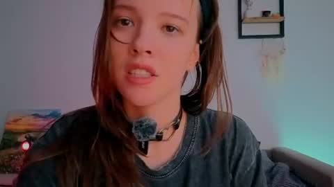DemiDee online show from 06/23/26, 08:40