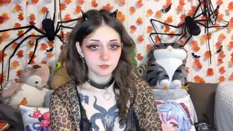 Kate online show from 09/22/25, 04:31