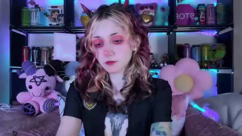 Kate online show from 06/12/26, 10:08