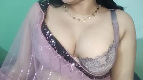 _dreamgirl_0 online show from 03/22/26, 08:23