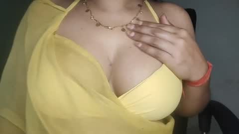 _dreamgirl_0 online show from 04/16/26, 09:54