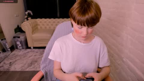 Snapshot of _dreamluna_ chatting on 03/03/26, 12:22 Luna online show from 03/03/26, 12:22