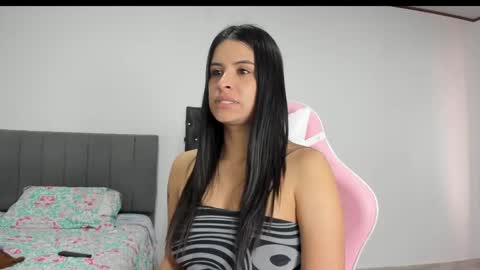 Snapshot of _elektrah chatting on 02/21/25, 09:11 _elektrah online show from 02/21/25, 09:11