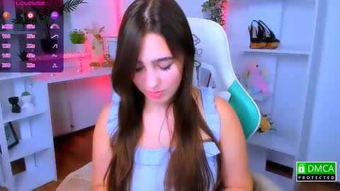 Lizzy  online show from 11/15/25, 11:21