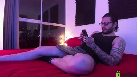  -         online show from 05/07/26, 03:34