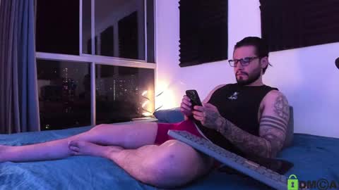  -         online show from 05/31/26, 01:47