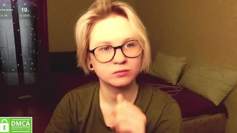 chloue and Gretta online show from 01/13/25, 06:05