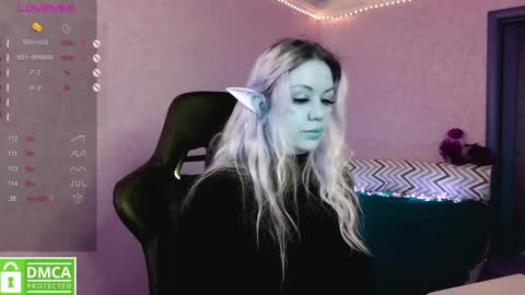 chloue and Gretta online show from 02/26/25, 10:04