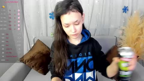 _emily__strike_ online show from 12/26/24, 09:33