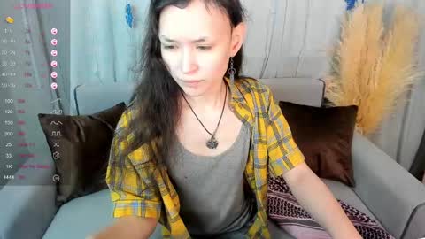 _emily__strike_ online show from 12/28/24, 09:52