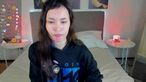 _emily__strike_ online show from 09/09/25, 08:03