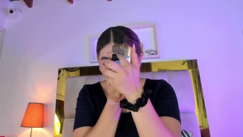 Isabella online show from 01/09/25, 12:09