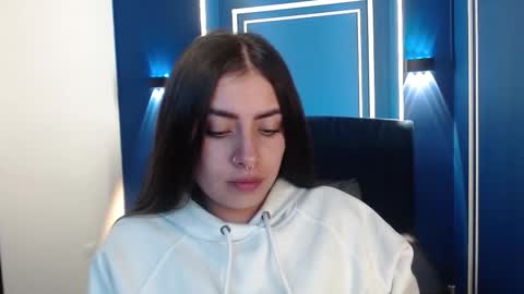 Emma online show from 10/04/25, 11:03