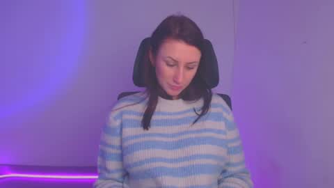 Emma online show from 12/22/24, 10:17