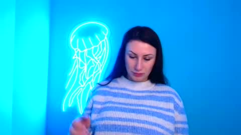 Emma online show from 12/26/24, 07:13