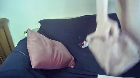 Emma Sugar online show from 05/10/26, 01:49