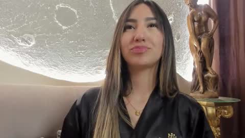 _emmawalka online show from 11/14/25, 05:44