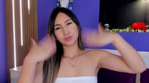 _emmawalka online show from 11/20/25, 06:51